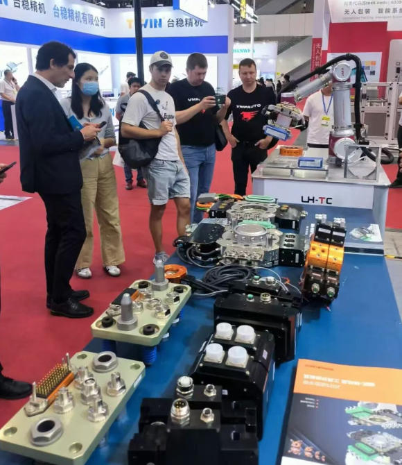 1762753773881339.jpg 110704